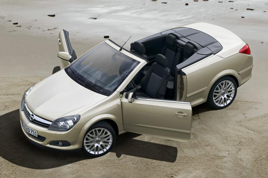  Opel Astra Twin Top 2007 года  (фото 118 из 131)
